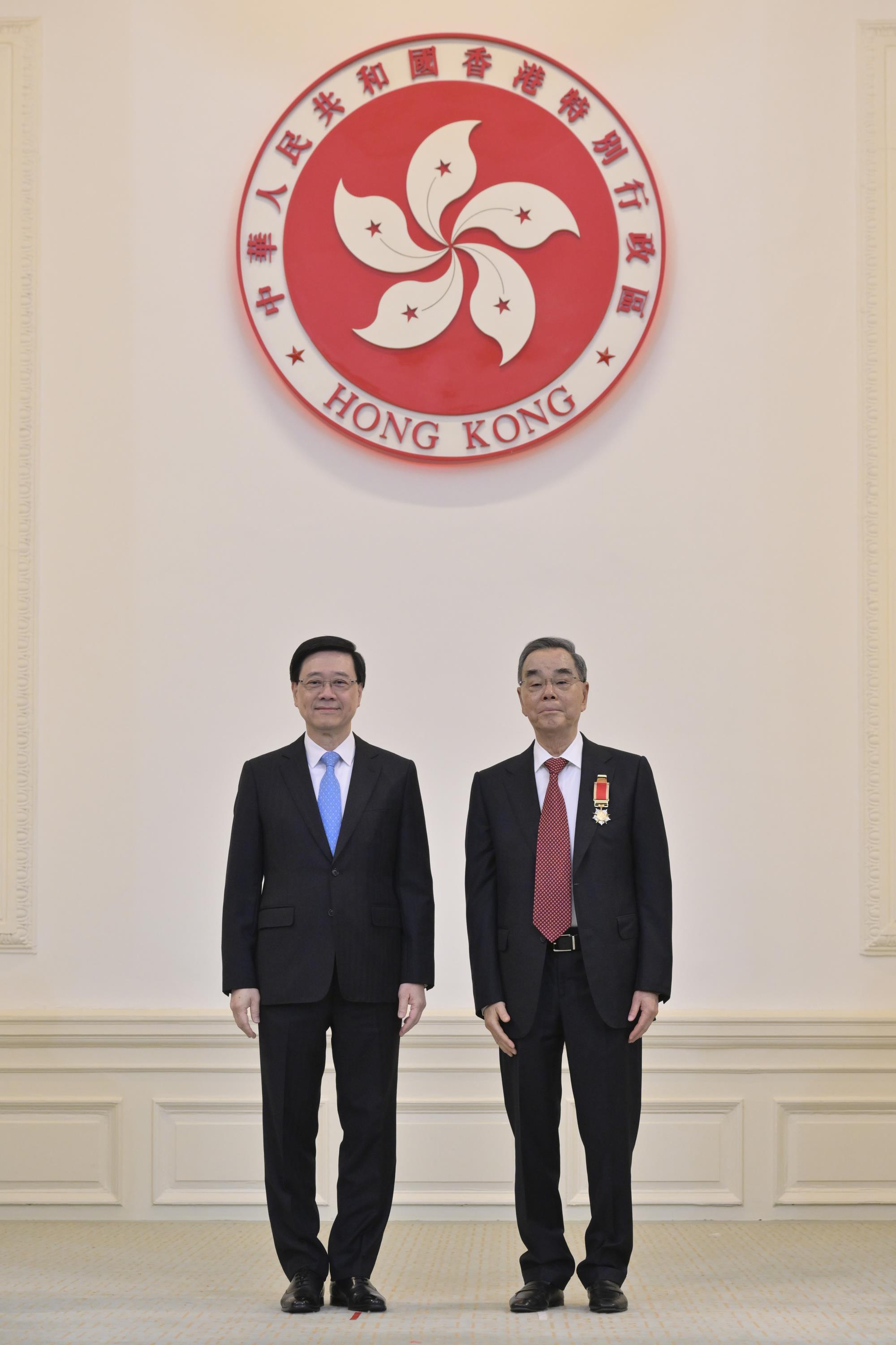 2024�꣬�����������������������������Ͼ�ѫ��.jpg